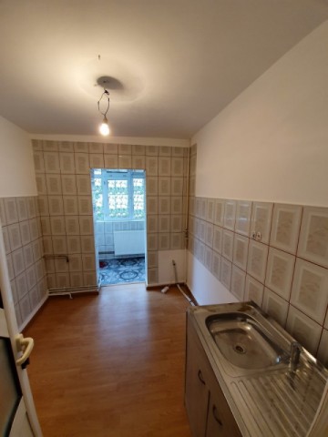 cantacuzino-paltinis-3camere-dec-etaj1-2balcoane-la-59000-euro-9